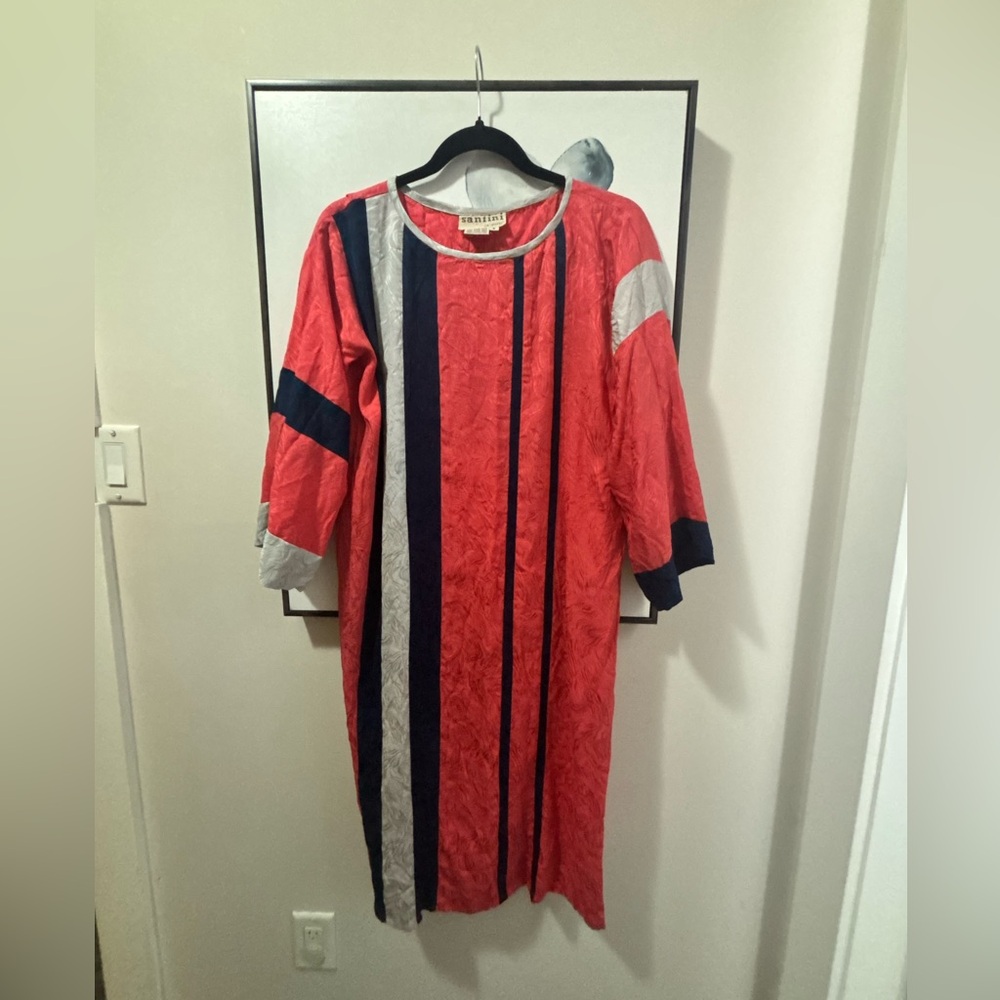 Vintage 100% Silk Dress size 6